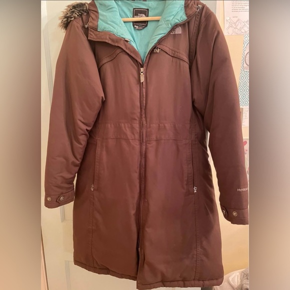 The North Face Women’s Winter Coat - Picture 1 of 4